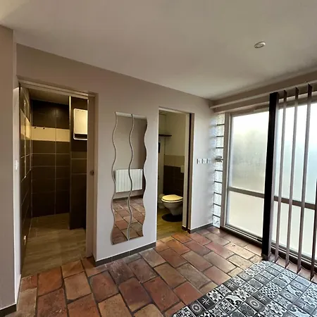 La De L'olivier Bed and breakfast Champigny-sur-Marne