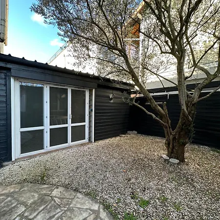 La De L'olivier Bed and breakfast Champigny-sur-Marne